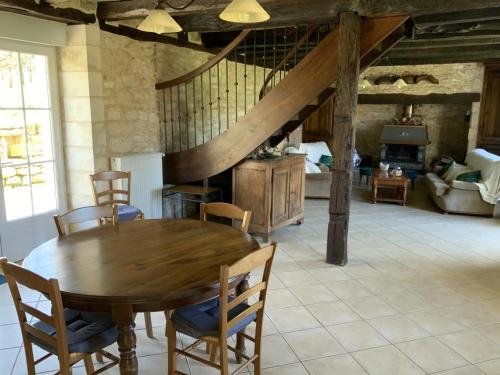 Maison spacieuse à Jayac, idéale pour famille - FR-1-616-465 (Maison spacieuse a Jayac, ideale pour famille - FR-1-616-465) in 加亞克 Maison spacieuse à Jayac, idéale pour famille - FR-1-616-465 (Maison spacieuse a Jayac, ideale pour famille - FR-1-616-465) in 加亞克