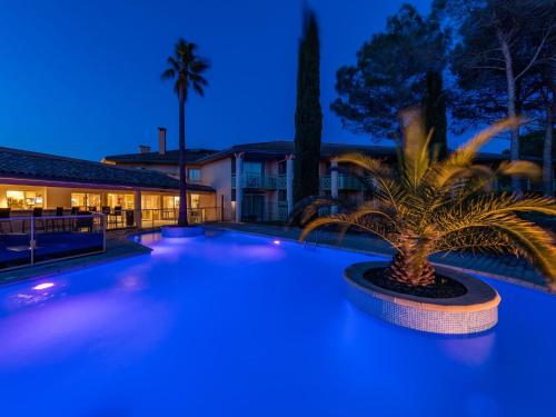 مسبح, Garrigae Domaine de l'Esterel in سانت - رافائيل مسبح, Garrigae Domaine de l'Esterel in سانت - رافائيل