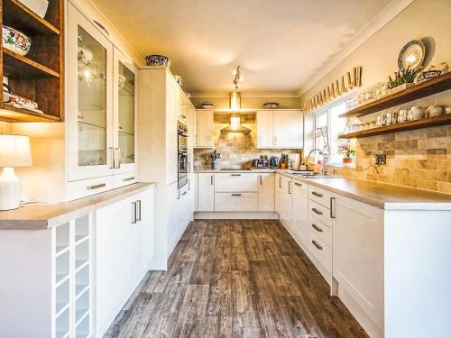 A szálláshely kívülről, Godre'r Coed in Trevor A szálláshely kívülről, Godre'r Coed in Trevor