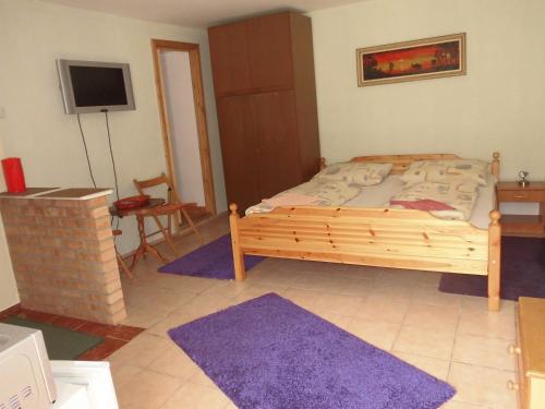 Fenyves Apartman in Sarospatak Fenyves Apartman in Sarospatak