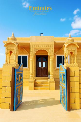 Emirates Luxury Desert Camp in Jaisalmer Emirates Luxury Desert Camp in Jaisalmer