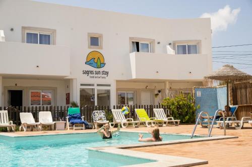 泳池, Sagres Sun Stay - Surf Camp & Hostel in 薩格里什 泳池, Sagres Sun Stay - Surf Camp & Hostel in 薩格里什