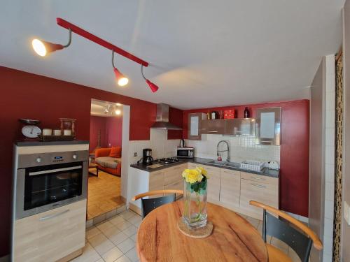 keuken, gites de l'archange in Ducey keuken, gites de l'archange in Ducey