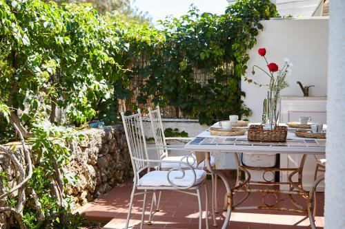 VILLA BY THE SEA - Accesso Privato al Mare in San Vito VILLA BY THE SEA - Accesso Privato al Mare in San Vito