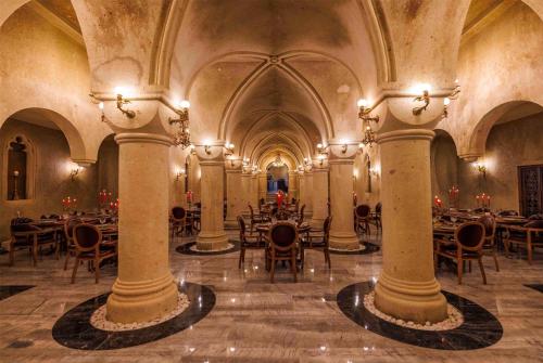 Restaurant, Signature Cave Cappadocia, Trademark Collection by Wyndham in Urgup Restaurant, Signature Cave Cappadocia, Trademark Collection by Wyndham in Urgup