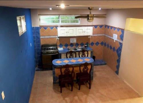 Hermosa casa a unos pasos de la plaza principal de Ticul in Ticul Hermosa casa a unos pasos de la plaza principal de Ticul in Ticul