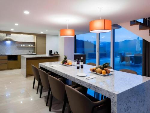 Sun Cruise Resort and Yacht in Gangneung-si Sun Cruise Resort and Yacht in Gangneung-si