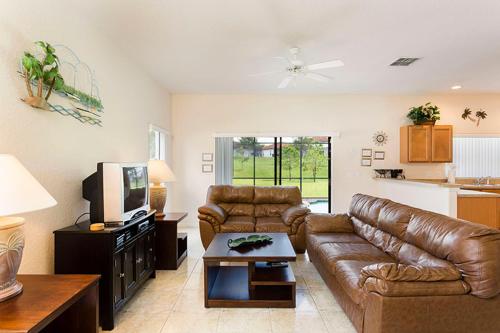 This photo about High Grove Resort - 320 shared on HyHotel.com