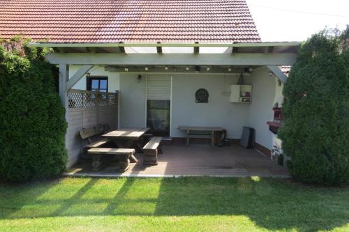 View, Uller`s Ferienwohnung im Usseltal in Monheim View, Uller`s Ferienwohnung im Usseltal in Monheim