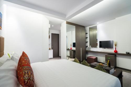 Aim House Bangkok Hotel - No parking in Thonburi Aim House Bangkok Hotel - No parking in Thonburi