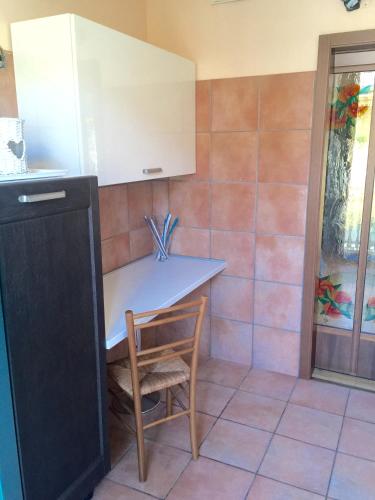 Kitchen, B&B Il Fiordaliso in Busto Arsizio Kitchen, B&B Il Fiordaliso in Busto Arsizio