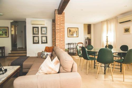 Létesítmények, Las Pitas in La Sierrezuela Létesítmények, Las Pitas in La Sierrezuela