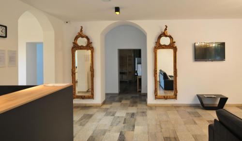 This photo about Hotel Villa Laurel shared on HyHotel.com