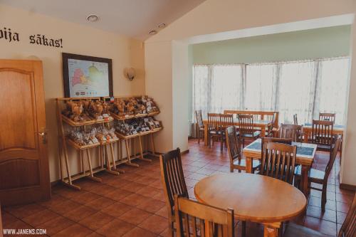 Létesítmények, Rudzupukes in Svente Létesítmények, Rudzupukes in Svente