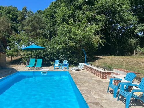 Gîte 1, ouvriers, campagne, piscine 1h de beauval (Gite 1, ouvriers, campagne, piscine 1h de beauval) in Nouan-Le-Fuzelier Gîte 1, ouvriers, campagne, piscine 1h de beauval (Gite 1, ouvriers, campagne, piscine 1h de beauval) in Nouan-Le-Fuzelier