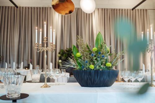 Ресторан, Hotel Kaiserhof Ravensburg in Ravensburg Ресторан, Hotel Kaiserhof Ravensburg in Ravensburg