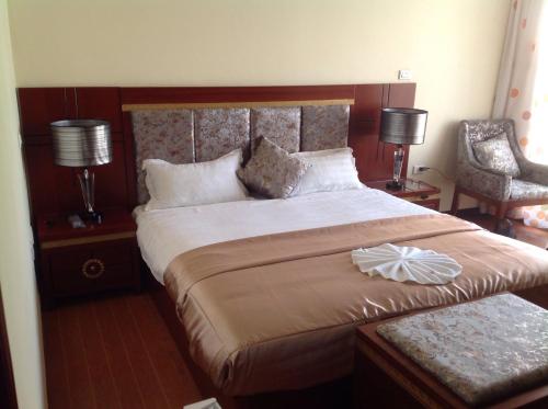 Palm Palace Hotel in Bahir Dar Palm Palace Hotel in Bahir Dar