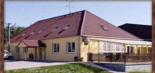 Jízdárna Otradice (Jizdarna Otradice) in 奧斯拉瓦河畔納梅什季 Jízdárna Otradice (Jizdarna Otradice) in 奧斯拉瓦河畔納梅什季