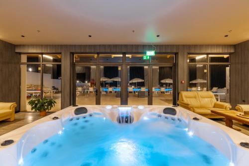 جاكوزي, Hotel Qvevrebi in تيلافي جاكوزي, Hotel Qvevrebi in تيلافي