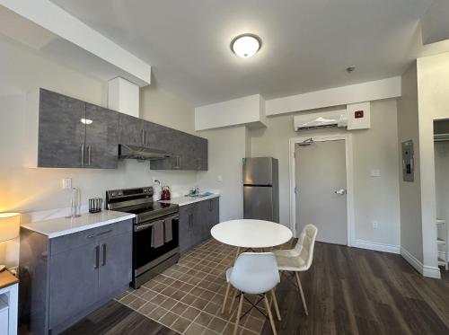 Furnished Simcoe Lofts in Central Oshawa Furnished Simcoe Lofts in Central Oshawa