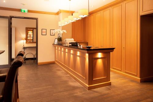 Előcsarnok, Townhouse Hotel near Kommunikációs Múzeum Előcsarnok, Townhouse Hotel near Kommunikációs Múzeum