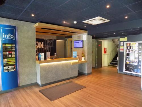 Lobby, ibis budget Biarritz Anglet in Anglet Lobby, ibis budget Biarritz Anglet in Anglet
