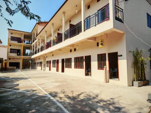 耕读园公寓ອາພາດເມັ້ນໃຫ້ເຊົ່າ ເກິ່ງດູຢວນ near National Institute of Fine Arts 耕读园公寓ອາພາດເມັ້ນໃຫ້ເຊົ່າ ເກິ່ງດູຢວນ near National Institute of Fine Arts