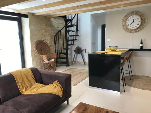 Appartement climatisé, 15 min des plages, 2 chb et parking (Appartement climatise, 15 min des plages, 2 chb et parking) in Lesparre-Medoc Appartement climatisé, 15 min des plages, 2 chb et parking (Appartement climatise, 15 min des plages, 2 chb et parking) in Lesparre-Medoc