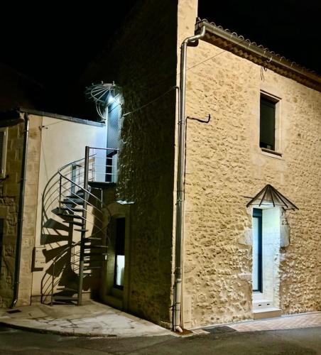 Appartement climatisé, 15 min des plages, 2 chb et parking (Appartement climatise, 15 min des plages, 2 chb et parking) in Lesparre-Medoc Appartement climatisé, 15 min des plages, 2 chb et parking (Appartement climatise, 15 min des plages, 2 chb et parking) in Lesparre-Medoc