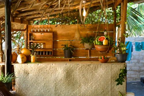 Bar/lounge, Wave Loom Hostel in Arugam Bay Bar/lounge, Wave Loom Hostel in Arugam Bay