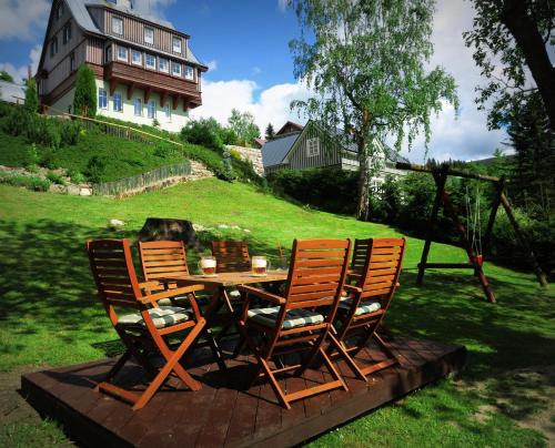 Garden, Pension Seidl in Spindleruv Mlyn Garden, Pension Seidl in Spindleruv Mlyn