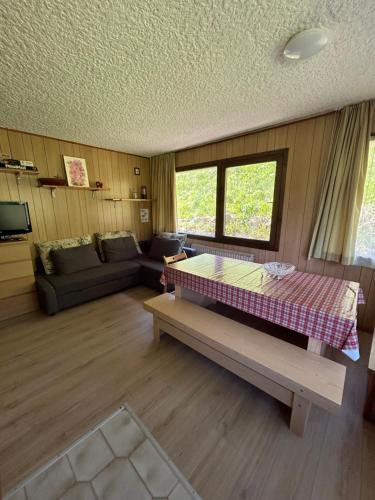 **NEW**Marilleva 1400**TRILOCALE sulle piste