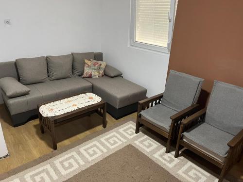 Ušuškana kućica "Gočka" (Ususkana kucica "Gocka") in Mataruška Banja Ušuškana kućica "Gočka" (Ususkana kucica "Gocka") in Mataruška Banja