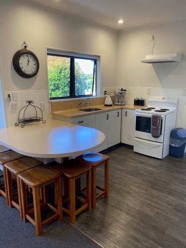 ห้องครัว, Parkhill Lodge Villa in ฮอโมอานา ห้องครัว, Parkhill Lodge Villa in ฮอโมอานา