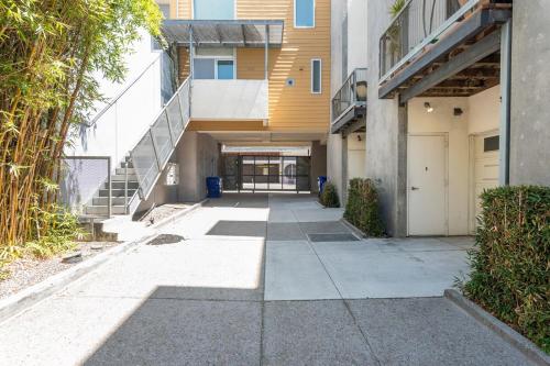 View, Modern Surf Themed Home - Heart of Gaslamp in Other View, Modern Surf Themed Home - Heart of Gaslamp in Other