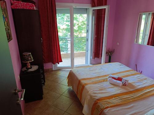 SPIROS APARTMENTS in Paralia Skotinas SPIROS APARTMENTS in Paralia Skotinas