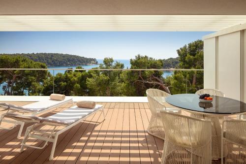 Erkély/terasz, Hotel Bellevue in Mali Lošinj Erkély/terasz, Hotel Bellevue in Mali Lošinj