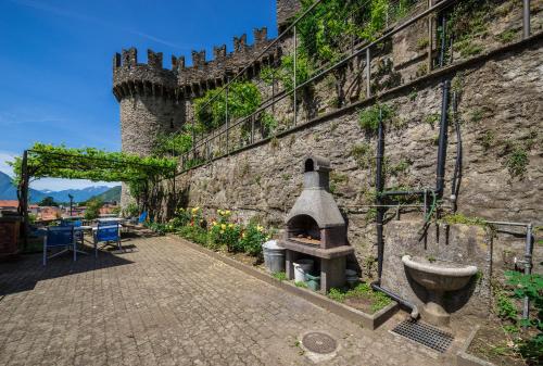 Kert, Ostello Montebello - Bellinzona Youth Hostel in Bellinzona Kert, Ostello Montebello - Bellinzona Youth Hostel in Bellinzona
