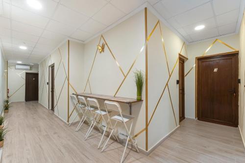 Exterior view, 7A Hostal in Torrevieja Exterior view, 7A Hostal in Torrevieja