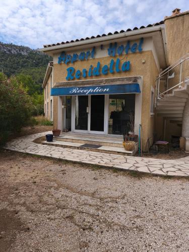 Residella hotel in Gemenos Residella hotel in Gemenos