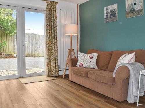 Hotellet från utsidan, Little Fishes in Binstead and Fishbourne Hotellet från utsidan, Little Fishes in Binstead and Fishbourne