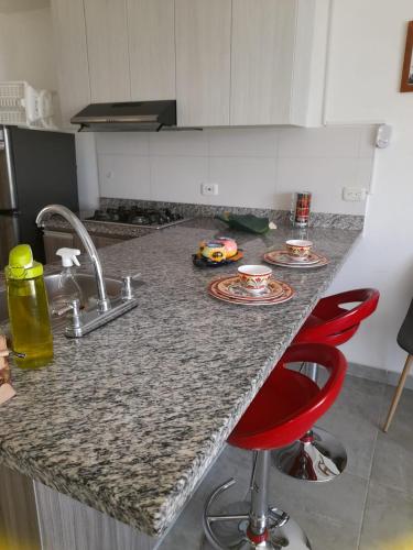 Kitchen, SIENTETE COMO EN CASA, APTO LINDO,FRESCO,Amoblado,2 Alcobas, Parqueadero, Conjunto Via NARINO GIRARD in Girardot Kitchen, SIENTETE COMO EN CASA, APTO LINDO,FRESCO,Amoblado,2 Alcobas, Parqueadero, Conjunto Via NARINO GIRARD in Girardot