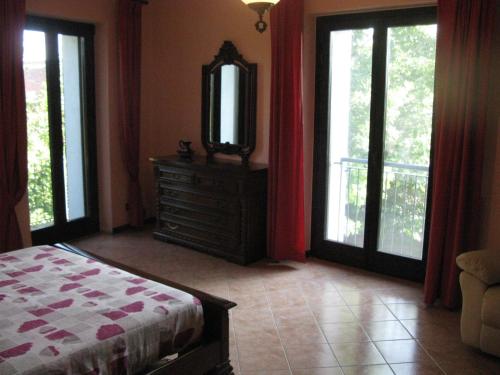 Casa del fattore in Caltignaga Casa del fattore in Caltignaga