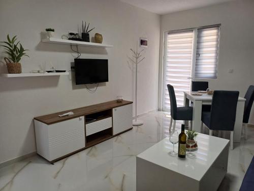 Apartment Brijest-Kotor in Sutvara Apartment Brijest-Kotor in Sutvara