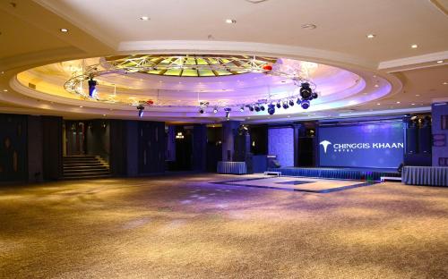 Salles de réunion / de bal, Chinggis Khaan Hotel in Oulan-Bator Salles de réunion / de bal, Chinggis Khaan Hotel in Oulan-Bator