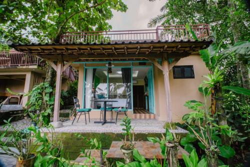 Balcony/terrace, Anggrek Sari Villa in Tabanan Balcony/terrace, Anggrek Sari Villa in Tabanan