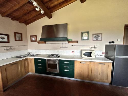 Villa Manciano in Ranco di Frassineto Villa Manciano in Ranco di Frassineto