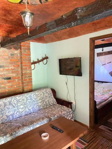 Stella on the Drina in Mali Zvornik Stella on the Drina in Mali Zvornik