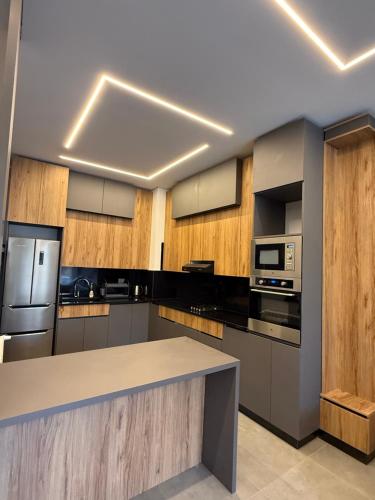 Luxurious 3-Level Chalet with Pool in فالوغا Luxurious 3-Level Chalet with Pool in فالوغا