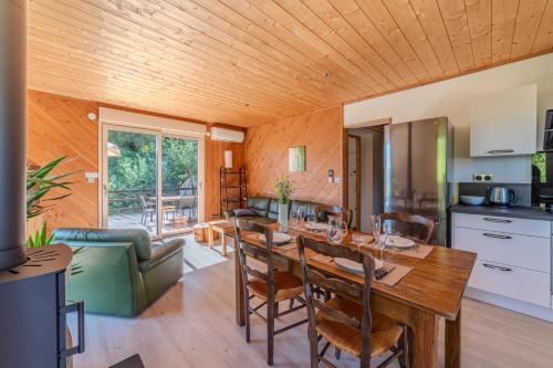 Létesítmények, Secret Chalet - Climatisé avec 2200 m² de terrain (Secret Chalet - Climatise avec 2200 m² de terrain) in La Clayette Létesítmények, Secret Chalet - Climatisé avec 2200 m² de terrain (Secret Chalet - Climatise avec 2200 m² de terrain) in La Clayette